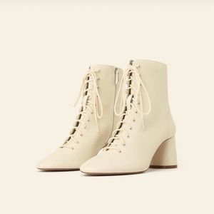 Leather laced heeled Ankle Boot (Off White)